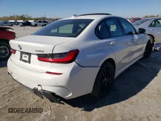 2020 BMW 3 Series 330i xDrive with VIN 3MW5R7J01L8B27074, listed as a Copart auction lot 66832942 with Not Provided miles. Bid and sale history available at carsss.com. Image 4.