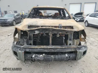 2017 Toyota Tundra 4WD SR5 with VIN 5TFDW5F1XHX626879, listed as a Copart auction lot 52131235 with 0 mi miles and Non Repairable. Bid and sale history available at carsss.com. Image 5.