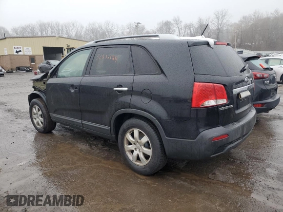 2013 Kia Sorento LX with VIN 5XYKTDA20DG368086, listed as a Copart auction lot 36866124 with 182,583 mi miles and Salvage Title. Bid and sale history available at carsss.com. Image 2.