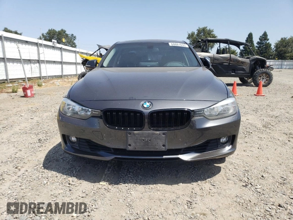 2013 BMW 3 Series 328i z VIN WBA3C1G59DNR46373, wystawiony jako Copart lot #60681655 z przebiegiem 145 678 mil mil oraz Szkoda całkowita • Salvage title. Historia ofert i sprzedaży dostępna na DreamBid. Obrazek 5.