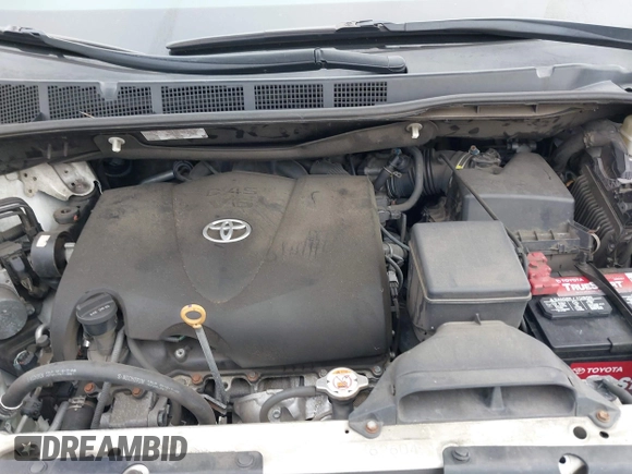 2017 Toyota Sienna XLE Auto Access Seat with VIN 5TDYZ3DC2HS796659, listed as a IAAI auction lot 41770444 with 129,628 mi miles. Bid and sale history available at carsss.com. Image 10.