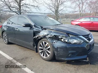 2016 Nissan Altima SR with VIN 1N4AL3AP3GC292783, listed as a IAAI auction lot 41876267 with 128,013 mi miles and . Bid and sale history available at carsss.com. Image 6.