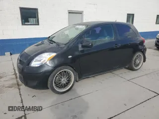 2010 Toyota Yaris z VIN JTDJT4K31A5286858, wystawiony jako Copart lot #55107175 z przebiegiem 167 926 mil mil oraz Szkoda całkowita • Salvage title. Historia ofert i sprzedaży dostępna na DreamBid. Obrazek 1.