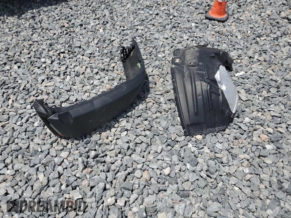 2024 Jeep Wrangler Rubicon z VIN 1C4PJXFG9RW336006, wystawiony jako Copart lot #60237785 z przebiegiem 24 571 mil mil oraz Czysty tytuł • Clean title. Historia ofert i sprzedaży dostępna na DreamBid. Obrazek 12.
