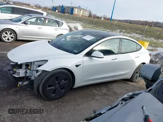 2023 Tesla Model 3 с VIN 5YJ3E1EA4PF701092, выставлен на аукционе IAAI как лот 41284364 с пробегом 42 150 миль миль и . История ставок и продаж доступна на DreamBid. Изображение 14.