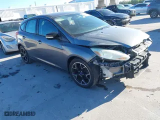 2013 Ford Focus SE with VIN 1FADP3K23DL249898, listed as a IAAI auction lot 41840265 with NaN miles. Bid and sale history available at carsss.com. Image 1.