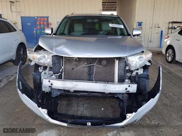 2011 Toyota Highlander Limited with VIN 5TDYK3EH9BS044799, listed as a Copart auction lot 44039685 with 158,777 mi miles and Salvage Title. Bid and sale history available at carsss.com. Image 5.