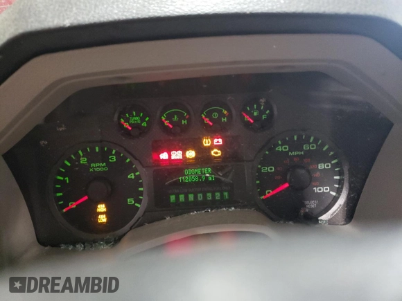 2010 Ford F-250 XL z VIN 1FTSX2BR3AEA42579, wystawiony jako Copart lot #72437453 z przebiegiem 112 858 mil mil oraz Nie do naprawy. Historia ofert i sprzedaży dostępna na DreamBid. Obrazek 9.