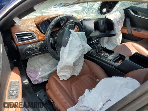 2019 Maserati Ghibli z VIN ZAM57XSA1K1334627, wystawiony jako Copart lot #66424404 z przebiegiem Nie podano mil oraz Nie do naprawy. Historia ofert i sprzedaży dostępna na DreamBid. Obrazek 8.