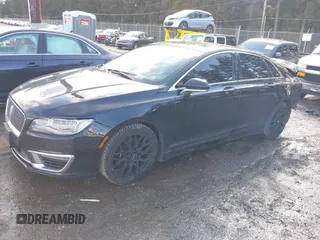 2017 Lincoln MKZ Reserve with VIN 3LN6L5FC4HR641501, listed as a IAAI auction lot 41707184 with 124,887 mi miles and . Bid and sale history available at DreamBid. Image 18.