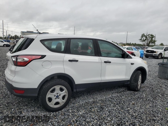 2017 Ford Escape S z VIN 1FMCU0F70HUB82448, wystawiony jako Copart lot #59632515 z przebiegiem 181 986 mil mil oraz Czysty tytuł • Clean title. Historia ofert i sprzedaży dostępna na DreamBid. Obrazek 3.