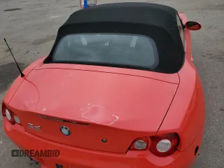 2005 BMW Z4 2.5i z VIN 4USBT33505LS56955, wystawiony jako Copart lot #56021245 z przebiegiem 112 859 mil mil oraz Tytuł czysty. Historia ofert i sprzedaży dostępna na DreamBid. Obrazek 10.