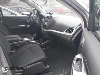 2018 Dodge Journey SE with VIN 3C4PDCAB1JT141295, listed as a IAAI auction lot 42098218 with 110,691 mi miles. Bid and sale history available at carsss.com. Image 5.