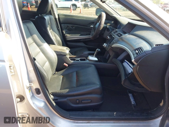 2013 Honda Crosstour EX-L z VIN 5J6TF2H56DL002499, wystawiony jako IAAI lot #42349382 z przebiegiem 174 542 mil mil oraz . Historia ofert i sprzedaży dostępna na DreamBid. Obrazek 5.