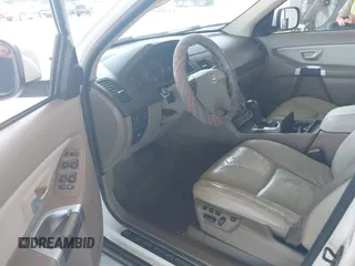 2010 Volvo XC90 I6 with VIN YV4982CZ9A1560632, listed as a IAAI auction lot 42578876 with 201,730 mi miles and . Bid and sale history available at DreamBid. Image 5.