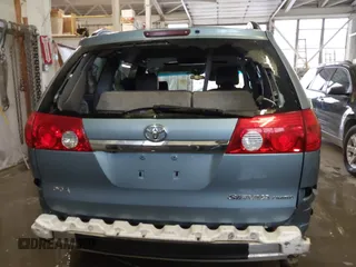 2006 Toyota Sienna XLE with VIN 5TDZA22C86S503370, listed as a IAAI auction lot 41560793 with 1 mi miles. Bid and sale history available at carsss.com. Image 16.