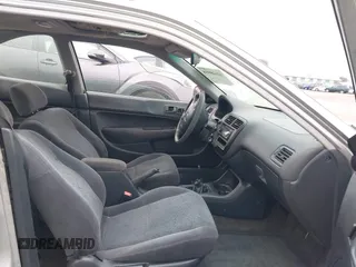 2000 Honda Civic EX z VIN 1HGEJ8146YL032322, wystawiony jako IAAI lot #42348898 z przebiegiem 242 702 mil mil oraz . Historia ofert i sprzedaży dostępna na DreamBid. Obrazek 5.