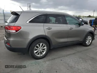 2016 Kia Sorento LX z VIN 5XYPGDA52GG107017, wystawiony jako Copart lot #55630995 z przebiegiem 110 423 mil mil oraz Nie do naprawy • Non repairable. Historia ofert i sprzedaży dostępna na DreamBid. Obrazek 3.