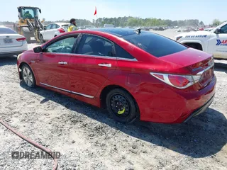 2013 Hyundai Sonata with VIN KMHEC4A41DA067952, listed as a IAAI auction lot 42040251 with 192,665 mi miles and . Bid and sale history available at carsss.com. Image 3.