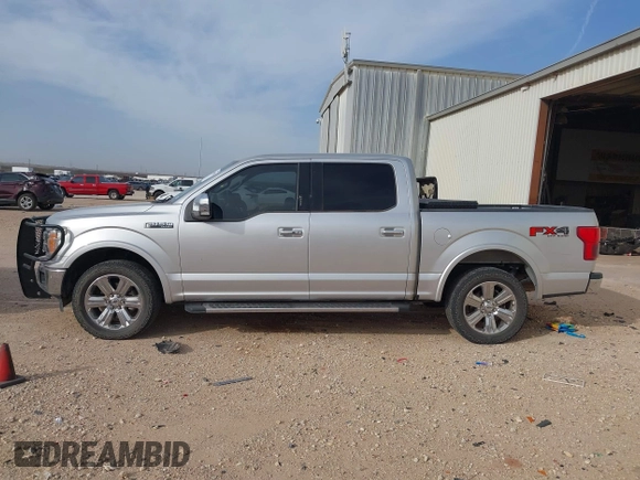 2018 Ford F-150 XL with VIN 1FTEW1E54JFC43582, listed as a IAAI auction lot 41810585 with 189,863 mi miles. Bid and sale history available at carsss.com. Image 14.
