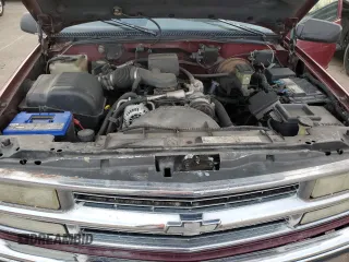 1996 Chevrolet Silverado 1500 with VIN 1GCEC14MXTZ216468, listed as a Copart auction lot 44138675 with 199,527 mi miles and Clean Title. Bid and sale history available at DreamBid. Image 11.