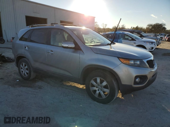 2012 Kia Sorento LX with VIN 5XYKT3A69CG280519, listed as a Copart auction lot 89378525 with 206,417 mi miles and Salvage Title. Bid and sale history available at carsss.com. Image 4.