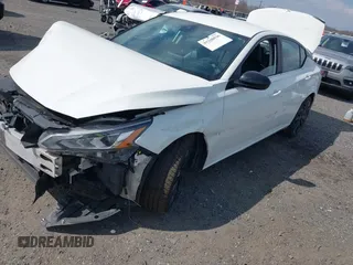 2020 Nissan Altima SR z VIN 1N4BL4CV5LC240488, wystawiony jako IAAI lot #41848936 z przebiegiem 79 044 mil mil oraz . Historia ofert i sprzedaży dostępna na DreamBid. Obrazek 6.