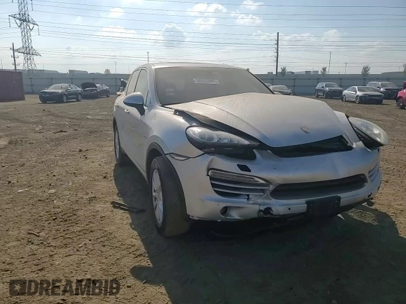 2013 Porsche Cayenne Diesel z VIN WP1AF2A21DLA22980, wystawiony jako Copart lot #56682965 z przebiegiem 265 633 mil mil oraz Szkoda całkowita • Salvage title. Historia ofert i sprzedaży dostępna na DreamBid. Obrazek 13.