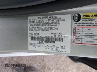 2010 Lincoln MKZ with VIN 3LNHL2JC6AR647028, listed as a IAAI auction lot 42241493 with 151,175 mi miles and . Bid and sale history available at DreamBid. Image 9.