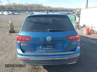 2020 Volkswagen Tiguan SE with VIN 3VV2B7AX2LM017277, listed as a IAAI auction lot 42075052 with 72,248 mi miles and . Bid and sale history available at DreamBid. Image 16.