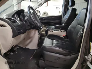 2014 Chrysler Town & Country Touring with VIN 2C4RC1BG2ER326183, listed as a Copart auction lot 53627525 with Not Provided miles and Clean Title. Bid and sale history available at DreamBid. Image 7.