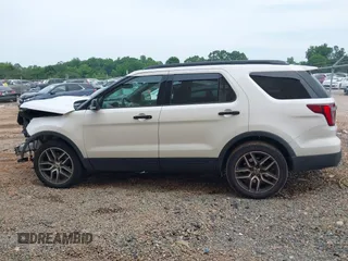 2017 Ford Explorer Sport с VIN 1FM5K8GT7HGA19383, выставлен на аукционе IAAI как лот 42468555 с пробегом 89 442 миль миль и . История ставок и продаж доступна на DreamBid. Изображение 15.