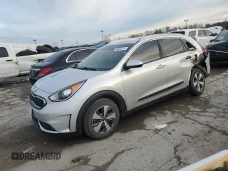 2017 Kia Niro FE with VIN KNDCB3LC0H5082972, listed as a Copart auction lot 86800214 with 176,938 mi miles and Salvage Title. Bid and sale history available at carsss.com. Image 1.
