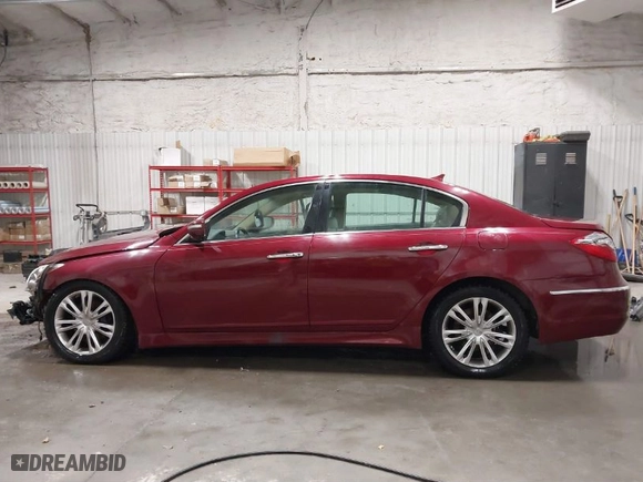 2012 Hyundai Genesis 3.8L with VIN KMHGC4DD0CU152007, listed as a IAAI auction lot 41391712 with NaN miles. Bid and sale history available at carsss.com. Image 15.