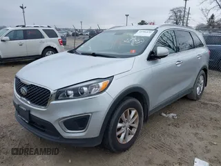 2018 Kia Sorento LX V6 with VIN 5XYPGDA54JG368009, listed as a IAAI auction lot 41986830 with 110,478 mi miles. Bid and sale history available at carsss.com. Image 20.