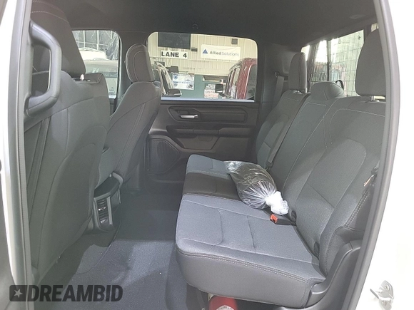 2024 Ram 1500 Tradesman с VIN 1C6RRFGG7RN221914, выставлен на аукционе IAAI как лот 42849294 с пробегом 66 миль миль и . История ставок и продаж доступна на DreamBid. Изображение 27.