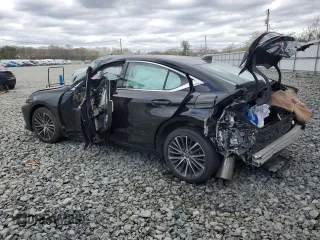 2022 Lexus ES 350 z VIN 58ADZ1B14NU114624, wystawiony jako Copart lot #53178885 z przebiegiem Nie podano mil oraz Szkody całkowita. Historia ofert i sprzedaży dostępna na DreamBid. Obrazek 2.