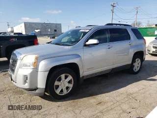2013 GMC Terrain SLT z VIN 2GKALUEK5D6152371, wystawiony jako Copart lot #53467515 z przebiegiem 155 039 mil mil oraz Czysty tytuł • Clean title. Historia ofert i sprzedaży dostępna na DreamBid. Obrazek 1.