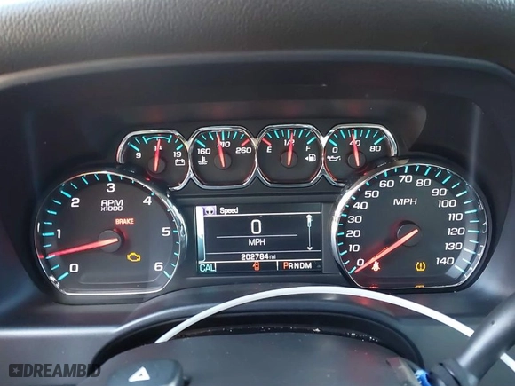 2015 Chevrolet Silverado 1500 LT with VIN 1GCVKREC3FZ200690, listed as a IAAI auction lot 41305420 with 202,784 mi miles. Bid and sale history available at carsss.com. Image 7.