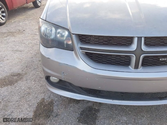 2015 Dodge Grand Caravan R/T with VIN 2C4RDGEG3FR631771, listed as a IAAI auction lot 41941540 with 126,759 mi miles. Bid and sale history available at carsss.com. Image 6.