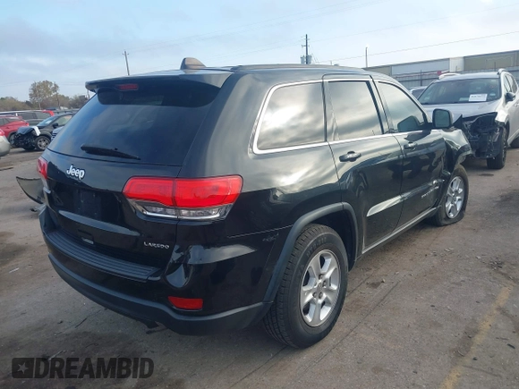 2016 Jeep Grand Cherokee Laredo z VIN 1C4RJEAG8GC455104, wystawiony jako IAAI lot #41101567 z przebiegiem 142 194 mil mil oraz . Historia ofert i sprzedaży dostępna na DreamBid. Obrazek 4.