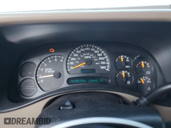 2004 Chevrolet Suburban Z71 with VIN 3GNFK16Z14G117823, listed as a Copart auction lot 74118104 with 136,042 mi miles and Salvage Title. Bid and sale history available at carsss.com. Image 9.