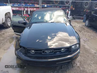 2007 Ford Mustang Deluxe with VIN 1ZVFT84N875349097, listed as a IAAI auction lot 42228909 with 131,351 mi miles and . Bid and sale history available at DreamBid. Image 12.