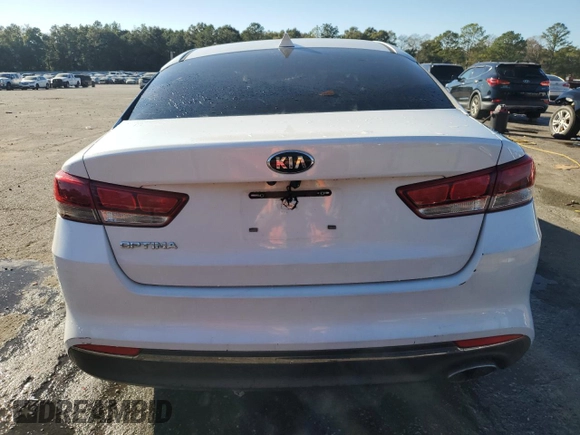 2017 Kia Optima LX z VIN 5XXGT4L35HG165653, wystawiony jako Copart lot #85765954 z przebiegiem 130 135 mil mil oraz Szkoda całkowita • Salvage title. Historia ofert i sprzedaży dostępna na DreamBid. Obrazek 6.