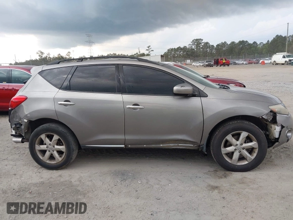 2010 Nissan Murano SL z VIN JN8AZ1MW2AW133778, wystawiony jako IAAI lot #42222555 z przebiegiem 165 909 mil mil oraz . Historia ofert i sprzedaży dostępna na DreamBid. Obrazek 13.