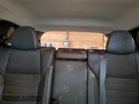 2022 Mitsubishi Outlander SE z VIN JA4J4UA82NZ012345, wystawiony jako Copart lot #55573285 z przebiegiem 35 172 mil mil oraz Szkoda całkowita • Salvage title. Historia ofert i sprzedaży dostępna na DreamBid. Obrazek 10.