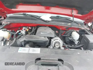 2007 Chevrolet Silverado 1500 LS with VIN 2GCEC13V371153707, listed as a IAAI auction lot 41832004 with 235,028 mi miles and . Bid and sale history available at DreamBid. Image 10.