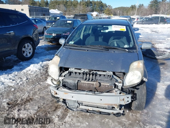 2010 Toyota Yaris with VIN JTDKT4K32A5293998, listed as a IAAI auction lot 41635631 with 221,414 mi miles. Bid and sale history available at carsss.com. Image 13.