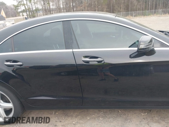 2014 Mercedes-Benz CLS 550 с VIN WDDLJ9BB3EA128785, выставлен на аукционе IAAI как лот 41801794 с пробегом 140 970 миль миль и . История ставок и продаж доступна на DreamBid. Изображение 14.