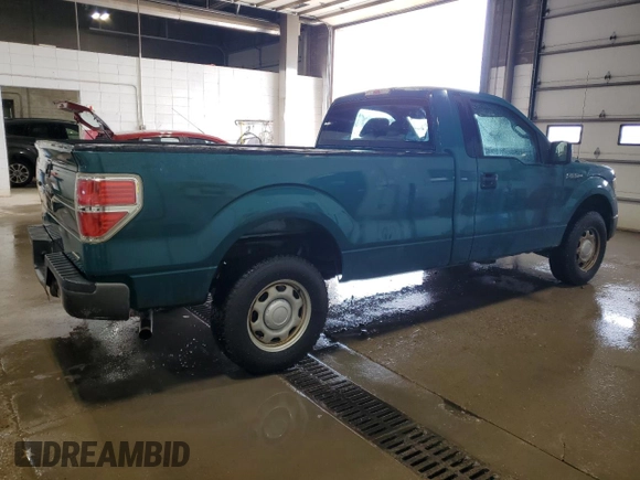 2012 Ford F-150 XL с VIN 1FTMF1EMXCKD52738, выставлен на аукционе Copart как лот 61497595 с пробегом 158 162 миль миль и Чистый • Clean title. История ставок и продаж доступна на DreamBid. Изображение 3.
